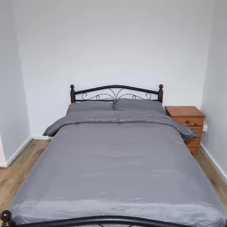 Crystal Barking Service Accommodation